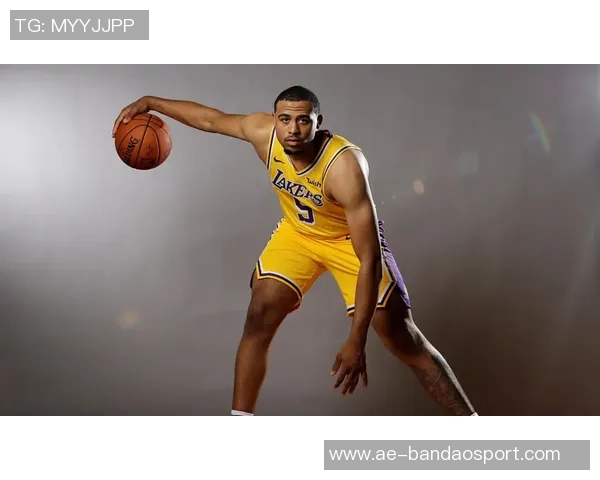 记者呼吁无论弗兰克未来如何都不应让即将离开的帕拉蒂奇参与决策