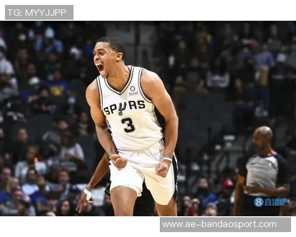 凯尔登半场表现出色6投4中贡献11分5篮板1助攻正负值高达16