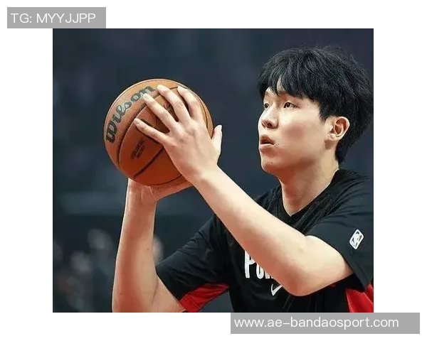 开拓者选杨瀚森需耐心培养三年大胆决策或将改变球队未来